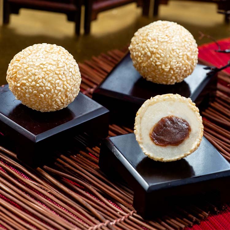 Sesame Ball with Red Bean Paste